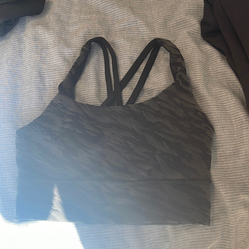 Lululemon bra only wore once